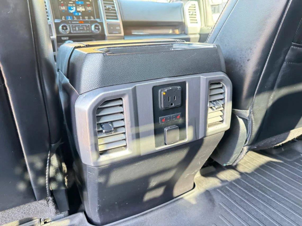 Used 2016 Ford F150 Platinum w/ Equipment Group 701A Luxury AWD/4WD image 25