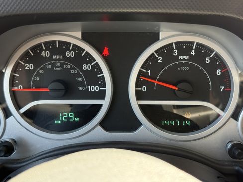 Used 2010 Jeep Wrangler Sport AWD/4WD image 19