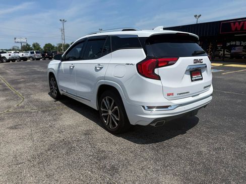 Used 2019 GMC Terrain Denali w/ Driver Alert Package II FWD image 5