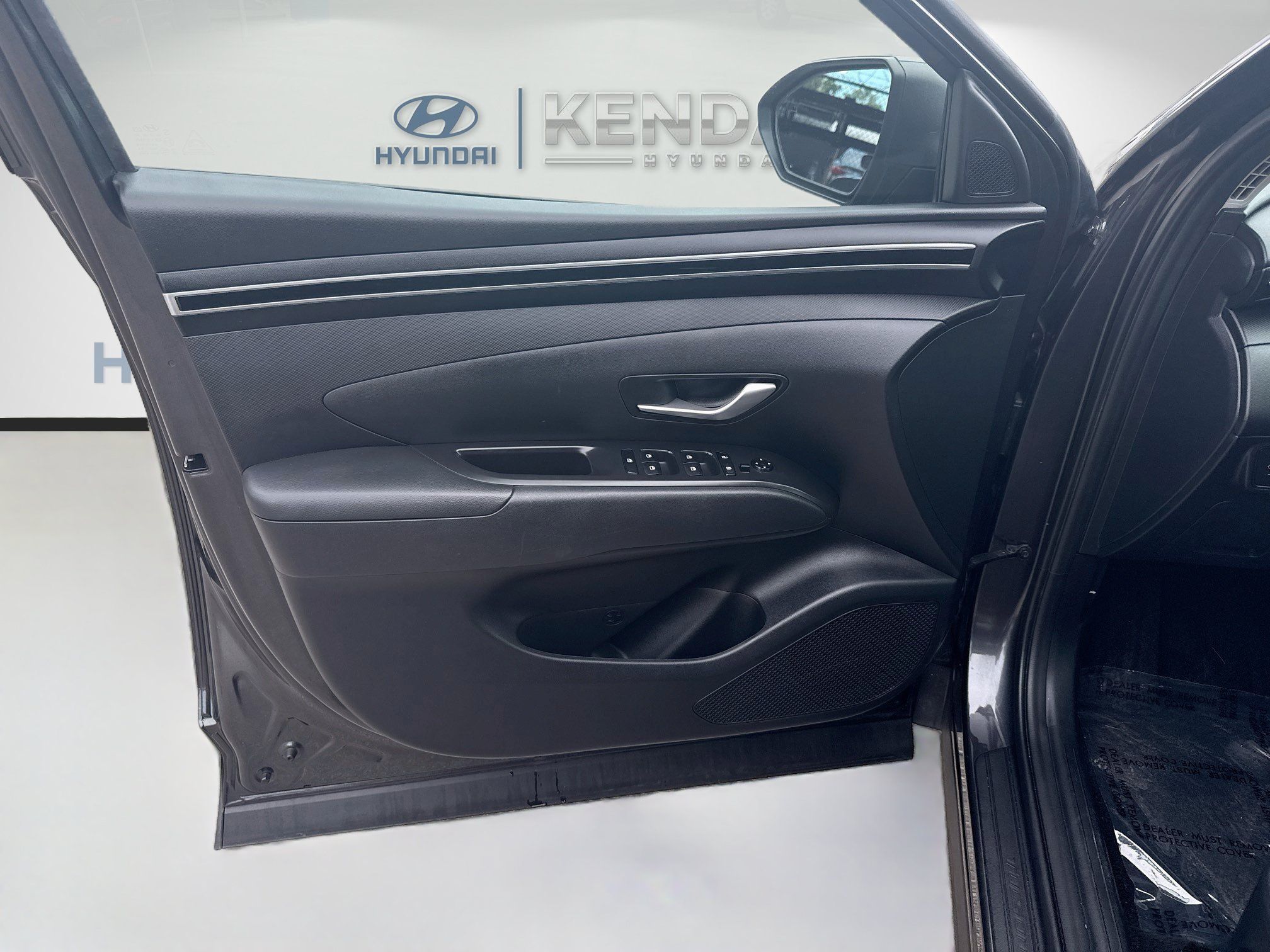 Used 2022 Hyundai Tucson SEL w/ Cargo Package FWD image 17