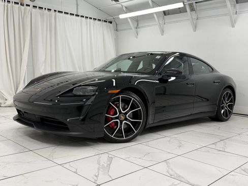 Certified 2024 Porsche Taycan 4S image 1