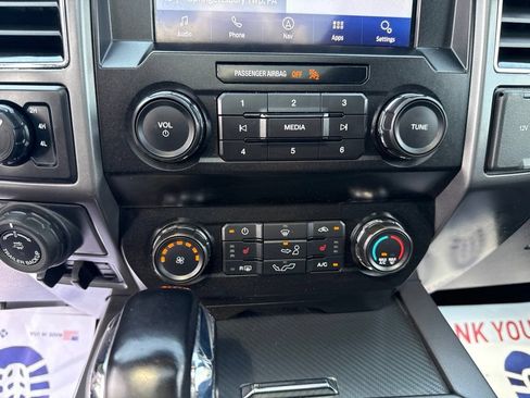 Used 2020 Ford F150 XLT w/ Equipment Group 302A Luxury AWD/4WD image 29