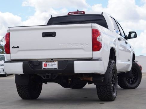 Used 2021 Toyota Tundra SR5 w/ SR5 Upgrade Package AWD/4WD image 6