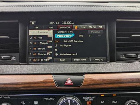 Used 2017 Kia Cadenza Premium w/ Luxury Package image 30