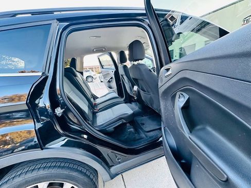 Used 2013 Ford Escape SE image 20