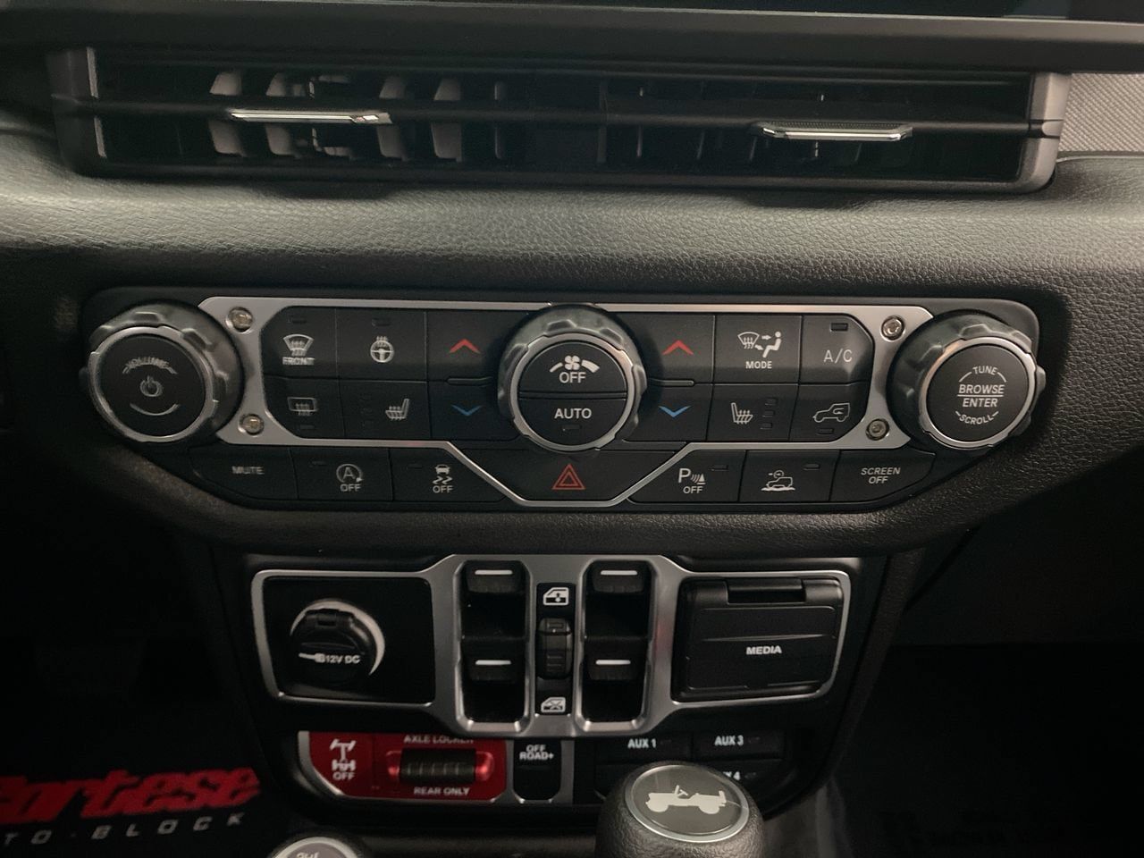 Used 2026 Jeep Wrangler Unlimited Sport AWD/4WD image 22