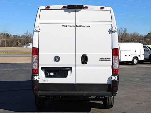 Used 2023 RAM ProMaster 2500 w/ Premium Convenience Group (B) image 10
