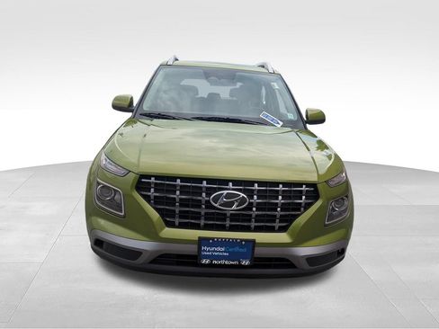 Certified 2023 Hyundai Venue SEL w/ Cargo Package FWD image 6