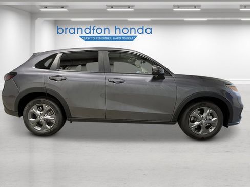 New 2026 Honda HR-V LX image 7