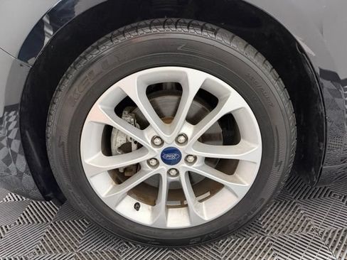 Used 2020 Ford Fusion SE FWD image 42