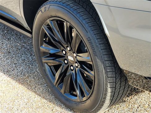 Used 2024 Cadillac Escalade Sport Platinum image 7