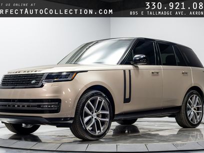 Used 2025 Land Rover Range Rover SE