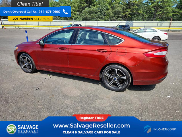 Used 2014 Ford Fusion SE w/ Equipment Group 202A FWD image 3