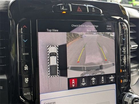 Certified 2022 RAM 2500 Limited image 19