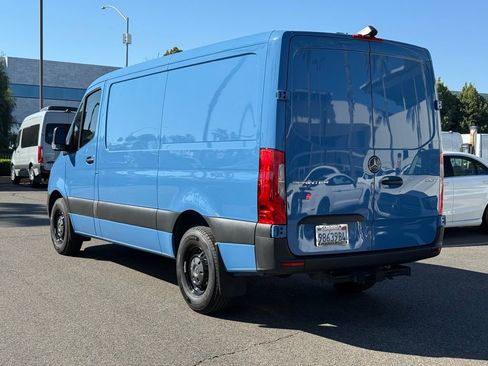 Used 2024 Mercedes-Benz Sprinter 2500 image 6