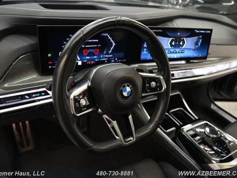 Used 2023 BMW 760i xDrive w/ Luxury Rear Seating Package AWD/4WD image 29