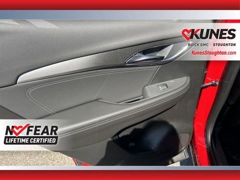 New 2025 Buick Envision Preferred image 24