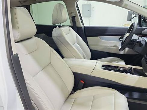 Certified 2025 Nissan Murano SL w/ Cargo Package AWD/4WD image 26