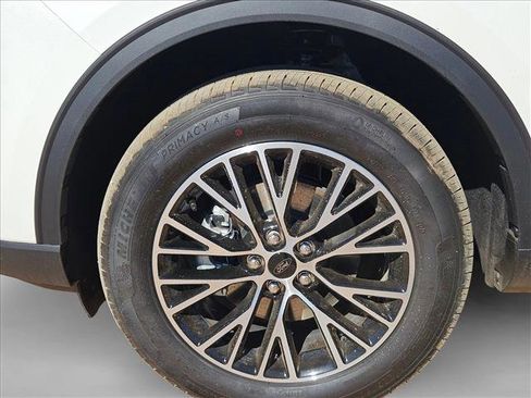 New 2026 Ford Escape SE image 10