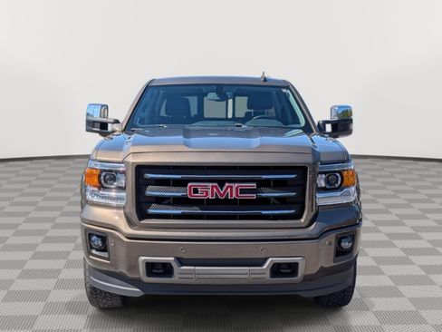 Used 2015 GMC Sierra 1500 SLT w/ All-Terrain Package AWD/4WD image 8