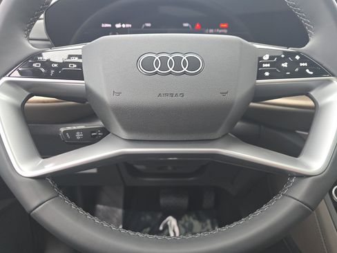 New 2025 Audi Q5 Premium Plus image 22