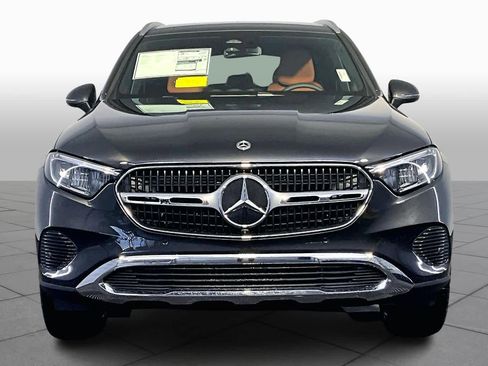 New 2026 Mercedes-Benz GLC 300 4MATIC image 2