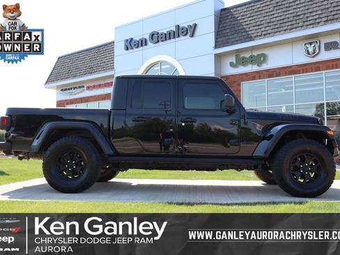 Used 2022 Jeep Gladiator Sport AWD/4WD image 1