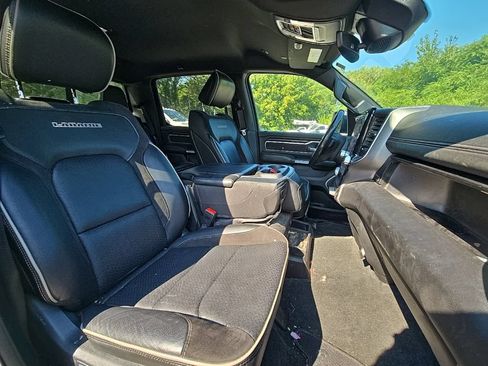 Used 2023 RAM 1500 Laramie AWD/4WD image 16