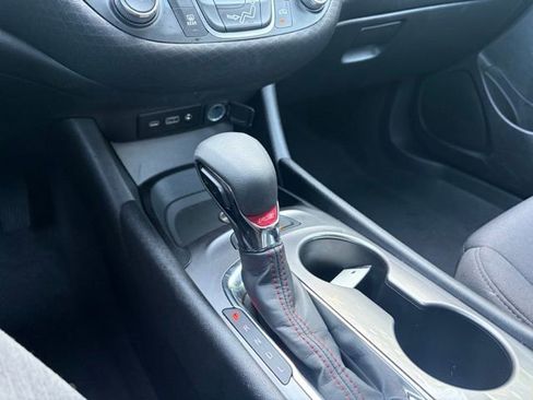 Used 2024 Chevrolet Malibu RS FWD image 11