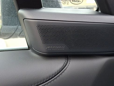 New 2025 Land Rover Range Rover SE image 20