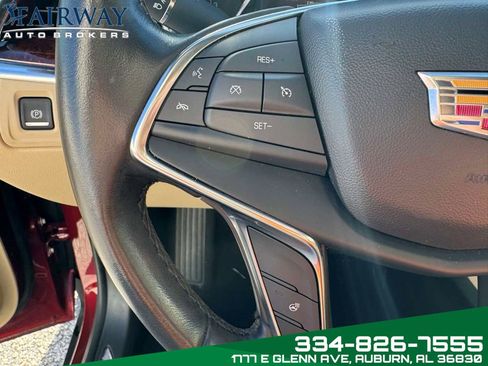 Used 2018 Cadillac XT5 Luxury image 17