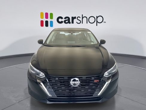 Used 2024 Nissan Sentra SR w/ SR Premium Package FWD image 8
