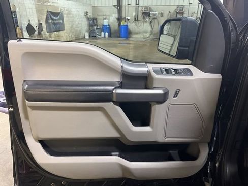 Used 2020 Ford F150 XLT w/ Equipment Group 302A Luxury image 12