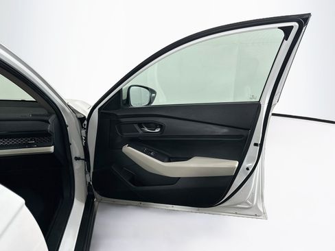 Used 2024 Honda Accord EX image 32