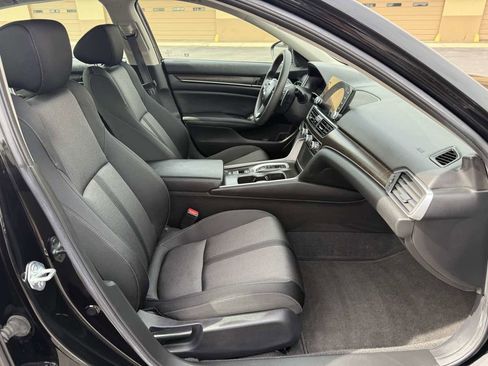Used 2021 Honda Accord EX image 20