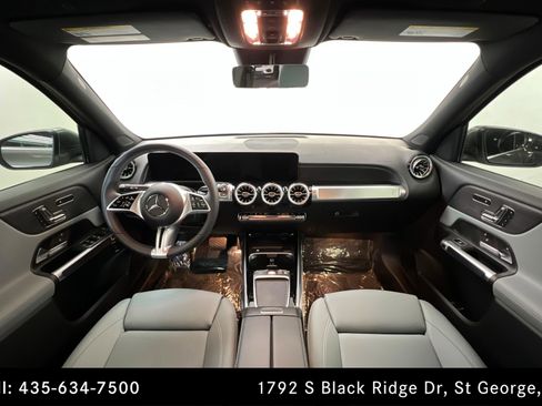 Certified 2026 Mercedes-Benz GLB 250 4MATIC image 9