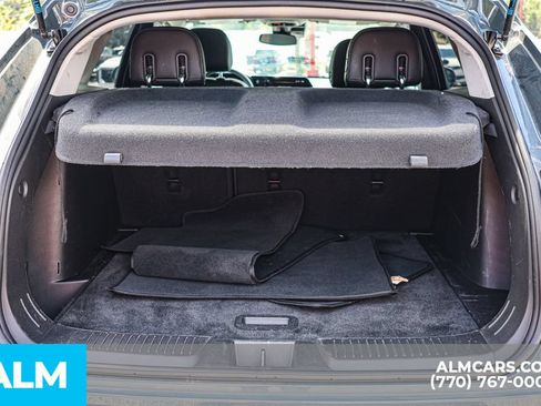 Used 2025 Chevrolet Trax LT FWD image 22