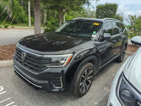 Used 2026 Volkswagen Atlas SEL Premium R-Line AWD/4WD image 5