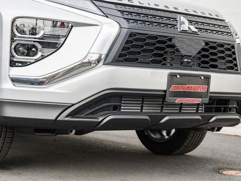 New 2026 Mitsubishi Eclipse Cross LE image 12