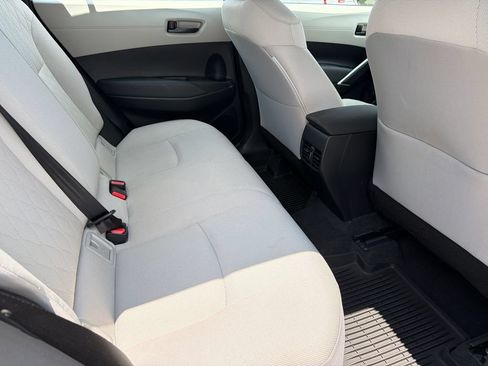 Used 2026 Toyota Corolla Cross L FWD image 25