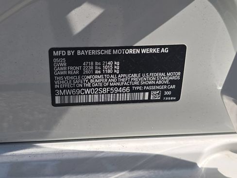 Used 2025 BMW 330i Sedan w/ M Sport Package RWD image 33