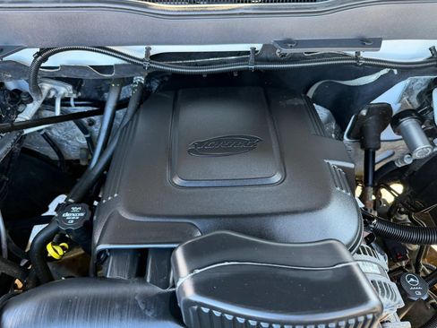 Used 2019 Chevrolet Silverado 2500 W/T AWD/4WD image 51