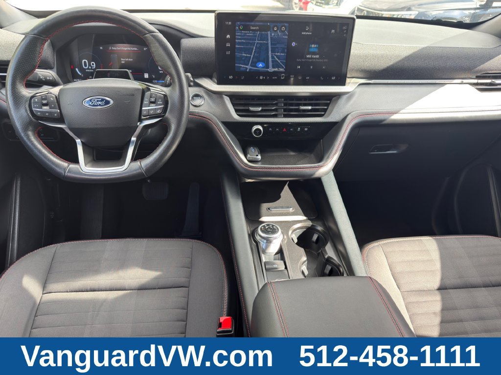 Used 2025 Ford Explorer ST-Line w/ ST-Line Street Pack AWD/4WD image 25