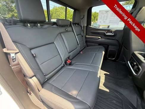Used 2024 GMC Sierra 1500 Elevation w/ Elevation Premium Package AWD/4WD image 39