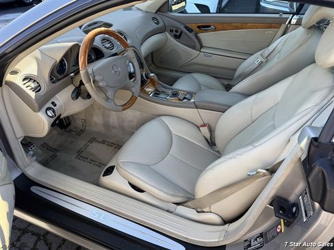 Used 2004 Mercedes-Benz SL 500 image 9