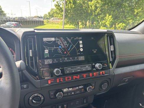 Certified 2025 Nissan Frontier PRO-4X w/ Pro Premium Package AWD/4WD image 26