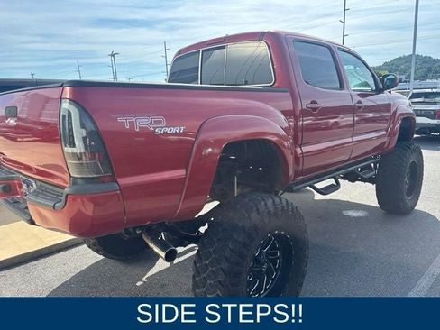 Used 2011 Toyota Tacoma 4x4 Double Cab w/ TRD Sport Pkg image 4