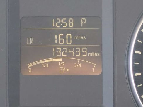 Used 2014 Volkswagen Jetta SE FWD image 28