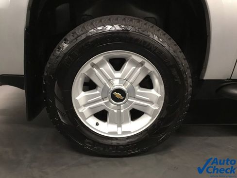 Used 2012 Chevrolet Avalanche LT w/ Suspension Package, Off-Road image 20
