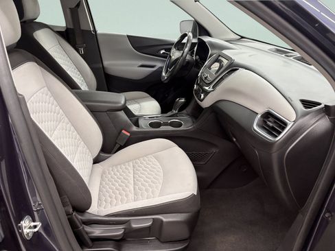 Used 2019 Chevrolet Equinox LT FWD image 22